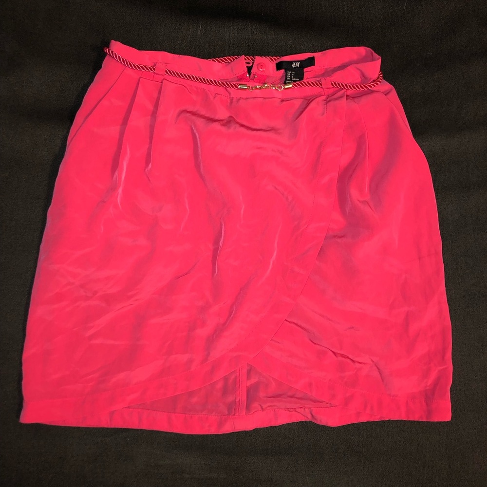 H&M hot pink belted wrap skirt w pockets